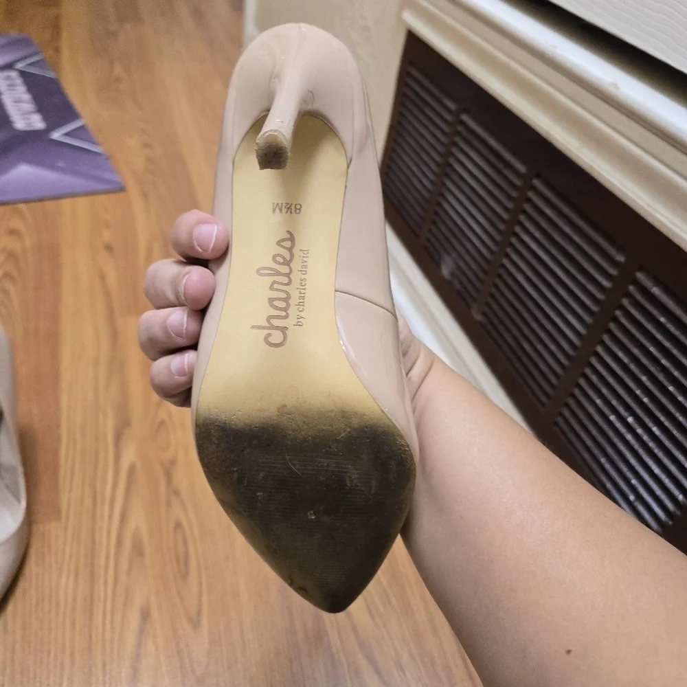 Charles by Charles David Nude Kitten Heel Pumps 8.5M Patent Work